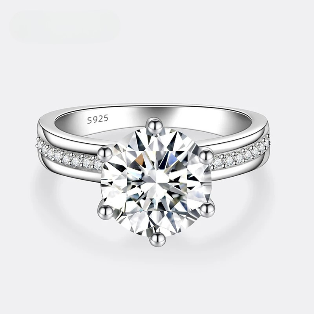 Corona Brillante — Moissanita · Plata 925