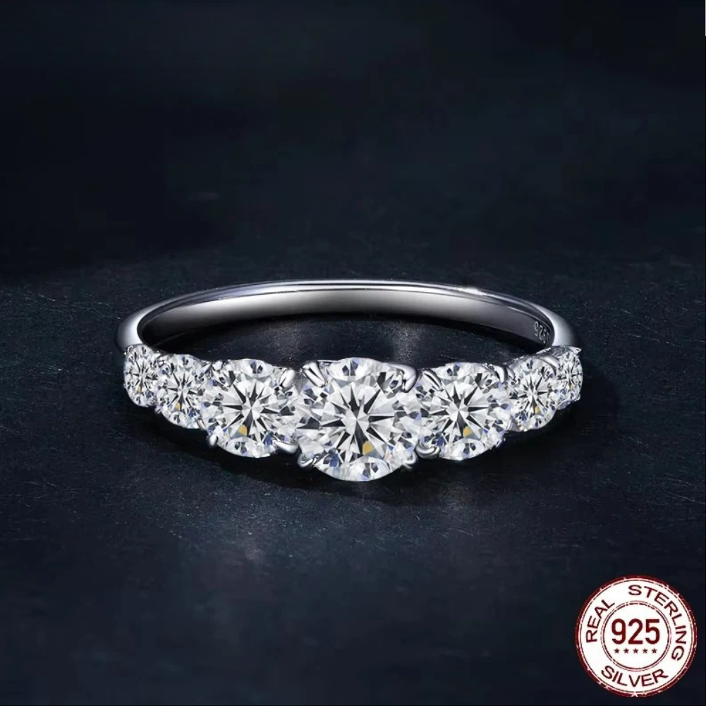 Aura Clara — Moissanita · Plata 925