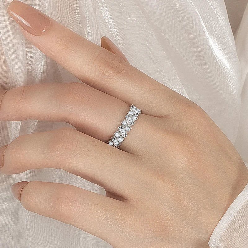 Luz Eterna — Moissanita · Plata 925